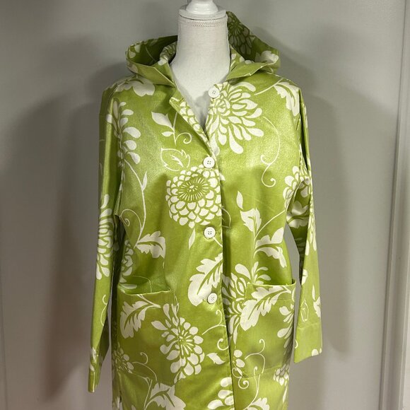 Fabulous Print and Color plus Waterproof with Hood All-Weather Coat - Picture 1 of 9